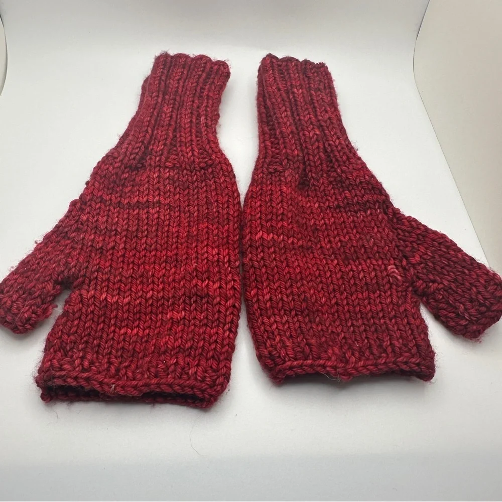 Red Knit Fingerless Gloves with Button
